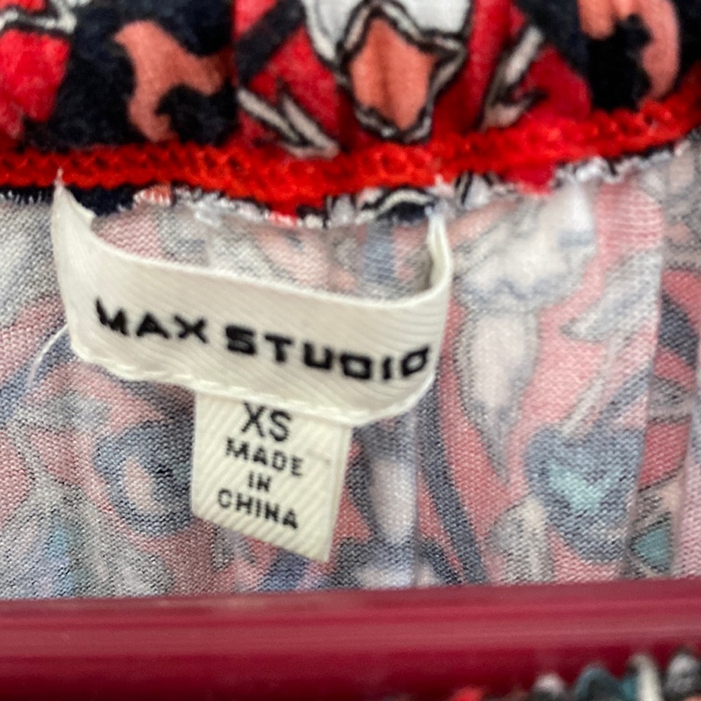 Max studio tank top